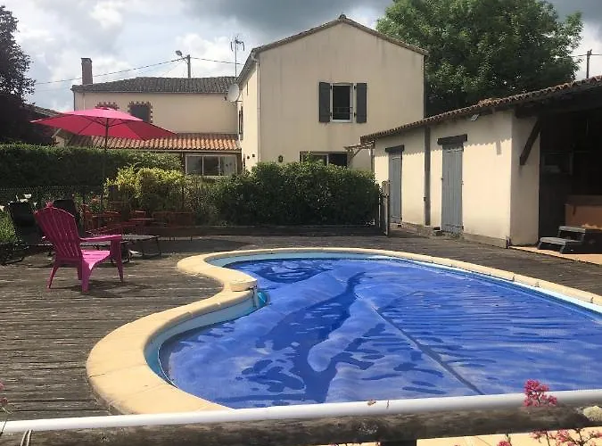 Gæstehus D'hotes La Jonchere 3*