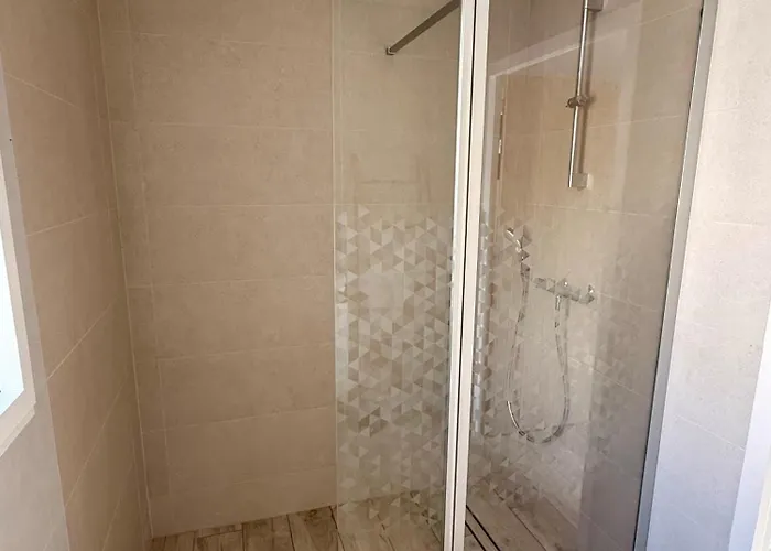 Konukevi D'hotes La Jonchere 3*